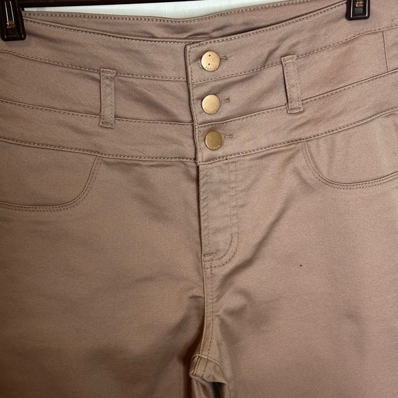 Refuge Women's Skinny Jeans - Brown - Picture 11 of 13